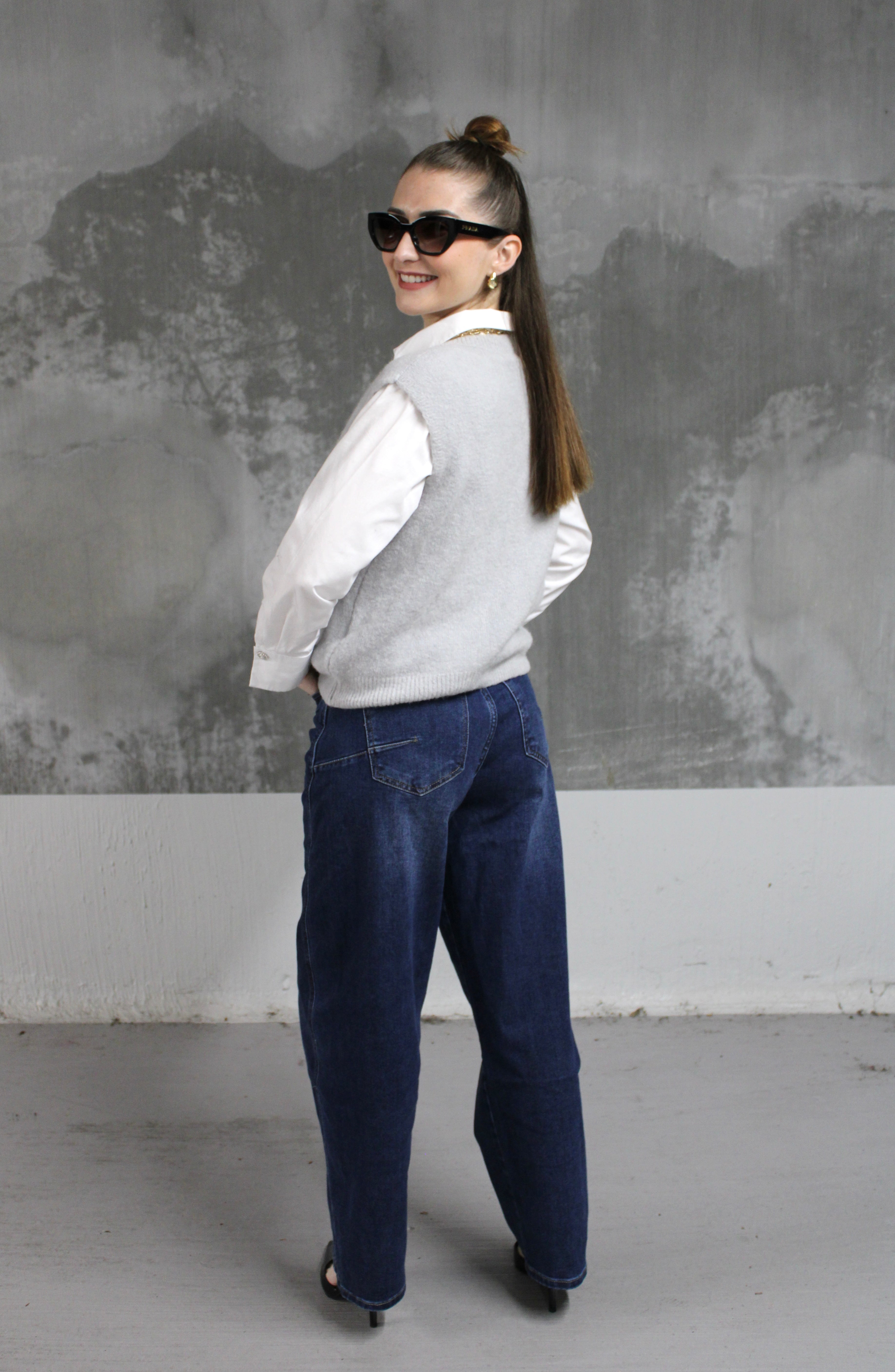 PULL SANS MANCHE GRIS ALYA