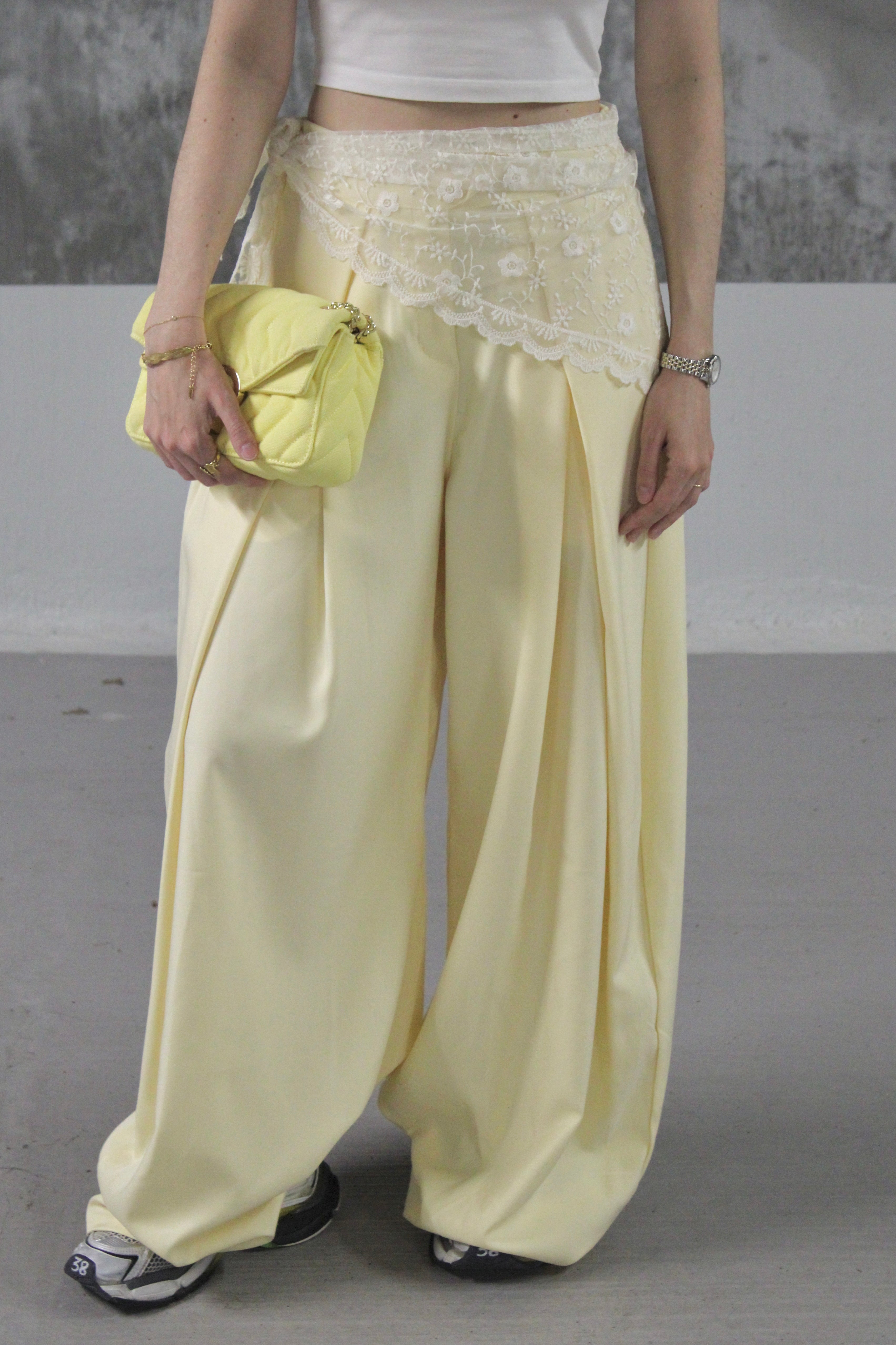 PANTALON FLUIDE PALAZZO JAUNE