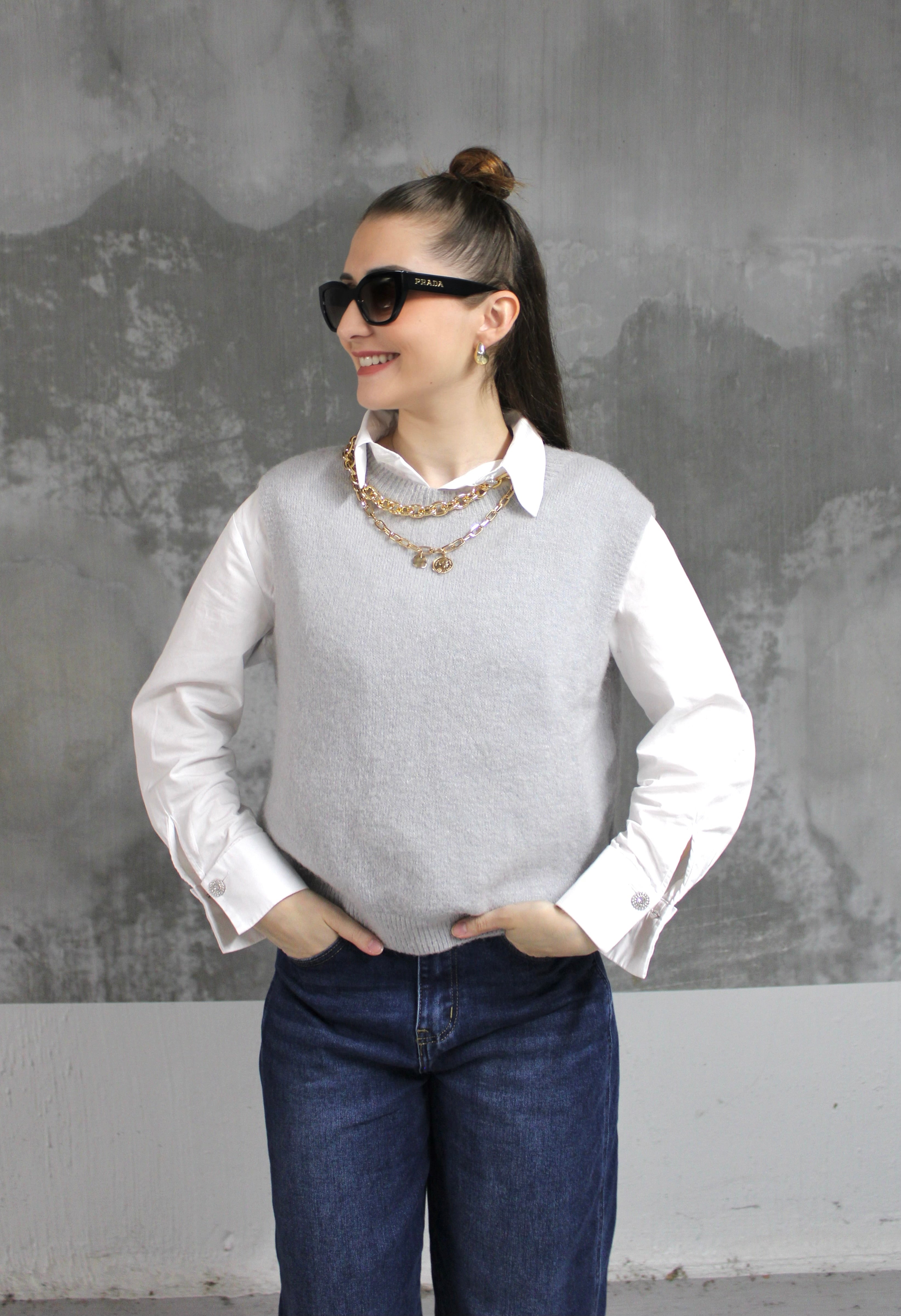 PULL SANS MANCHE GRIS ALYA