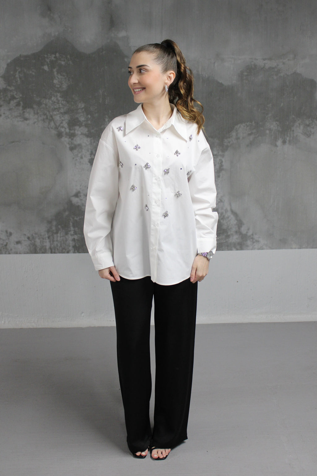 PANTALON NOIR EN SATIN