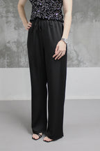 PANTALON NOIR EN SATIN