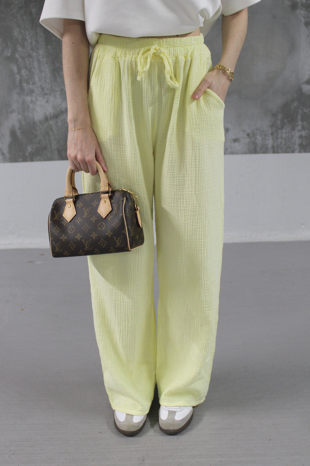 PANTALON JAUNE ESMEE