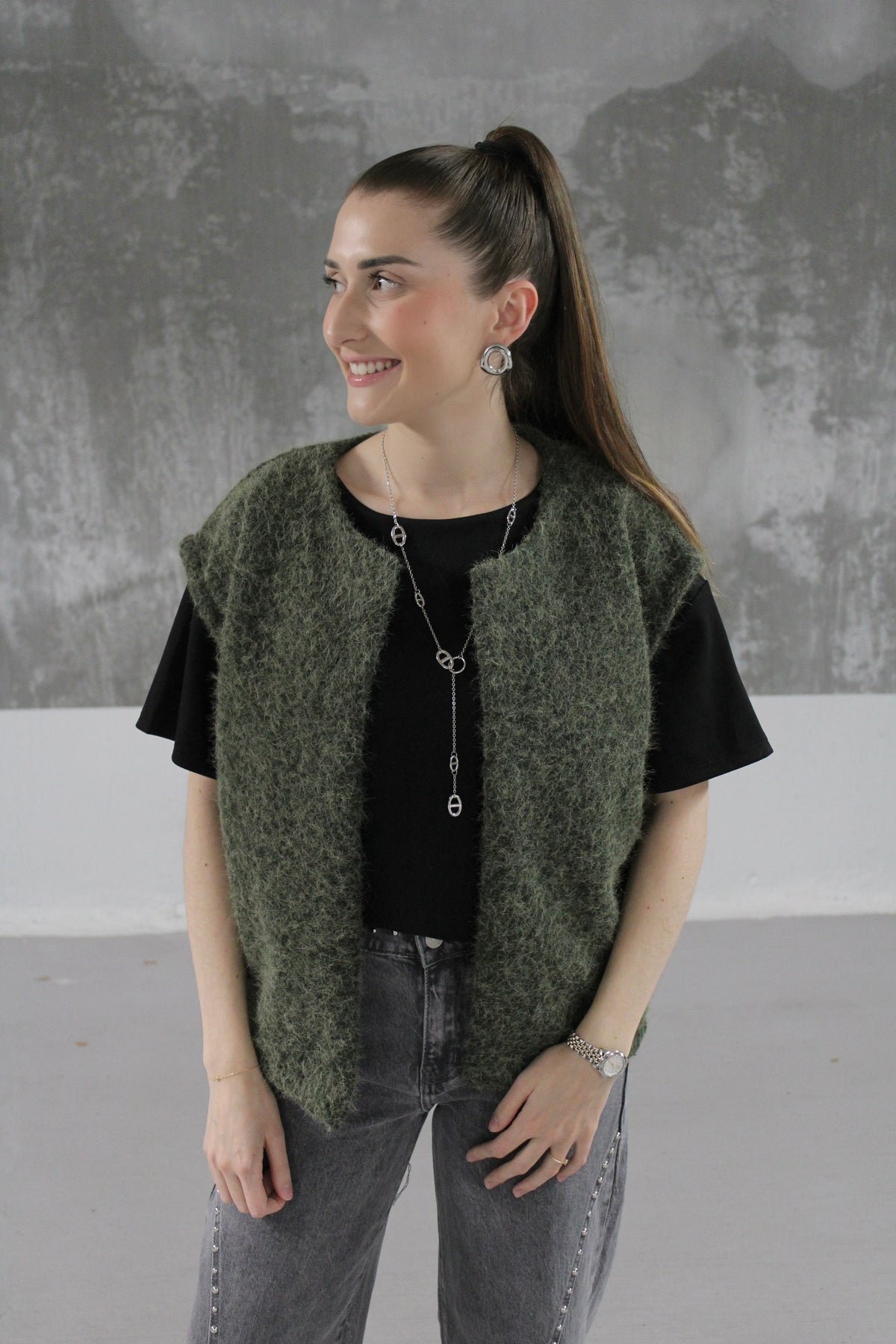 T-SHIRT LOLA NOIR