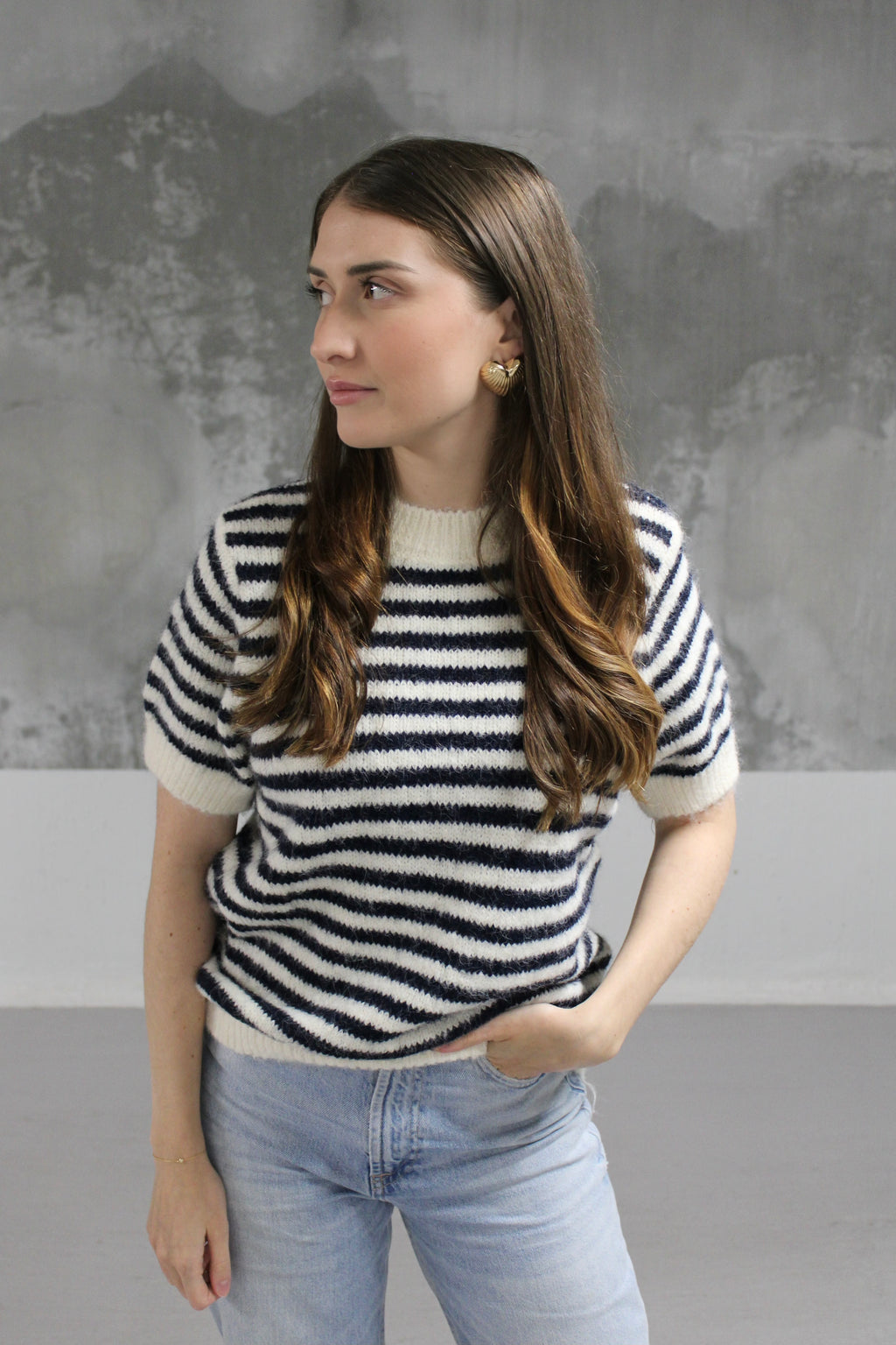 PULL SANS MANCHE MARINIERE